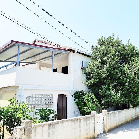 Dalmatino Apartmani Vir Exterior foto